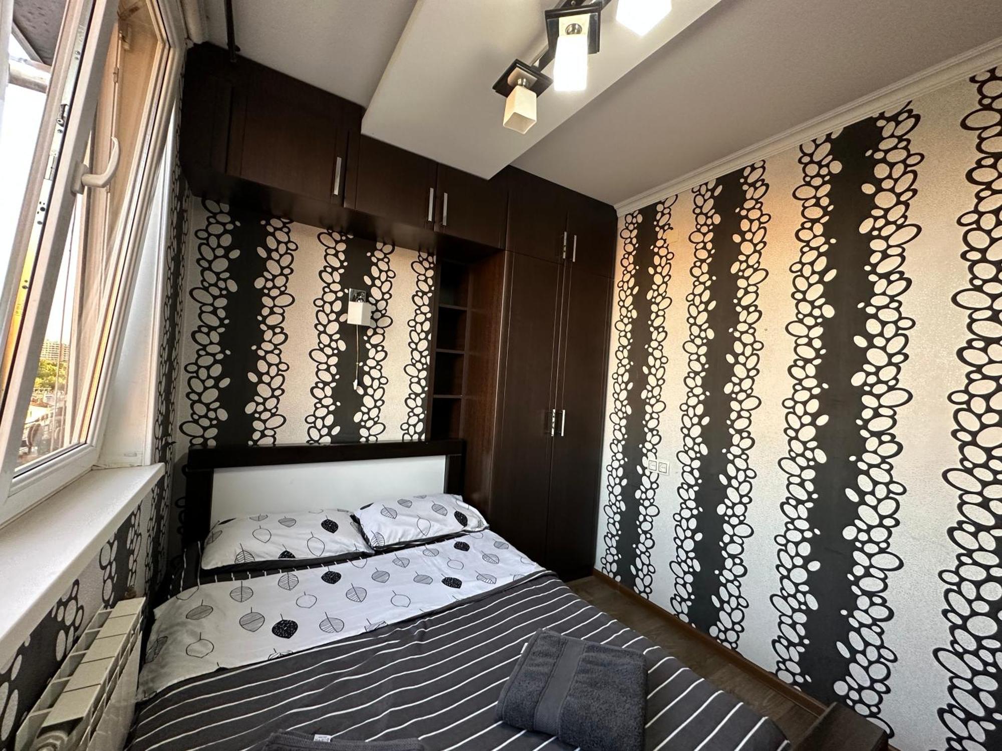 Yeznik Koghbatsi - Amiryan Crossroads 1 Bedroom Comfy Apartment With Balcony Ko100 เยเรวาน ภายนอก รูปภาพ