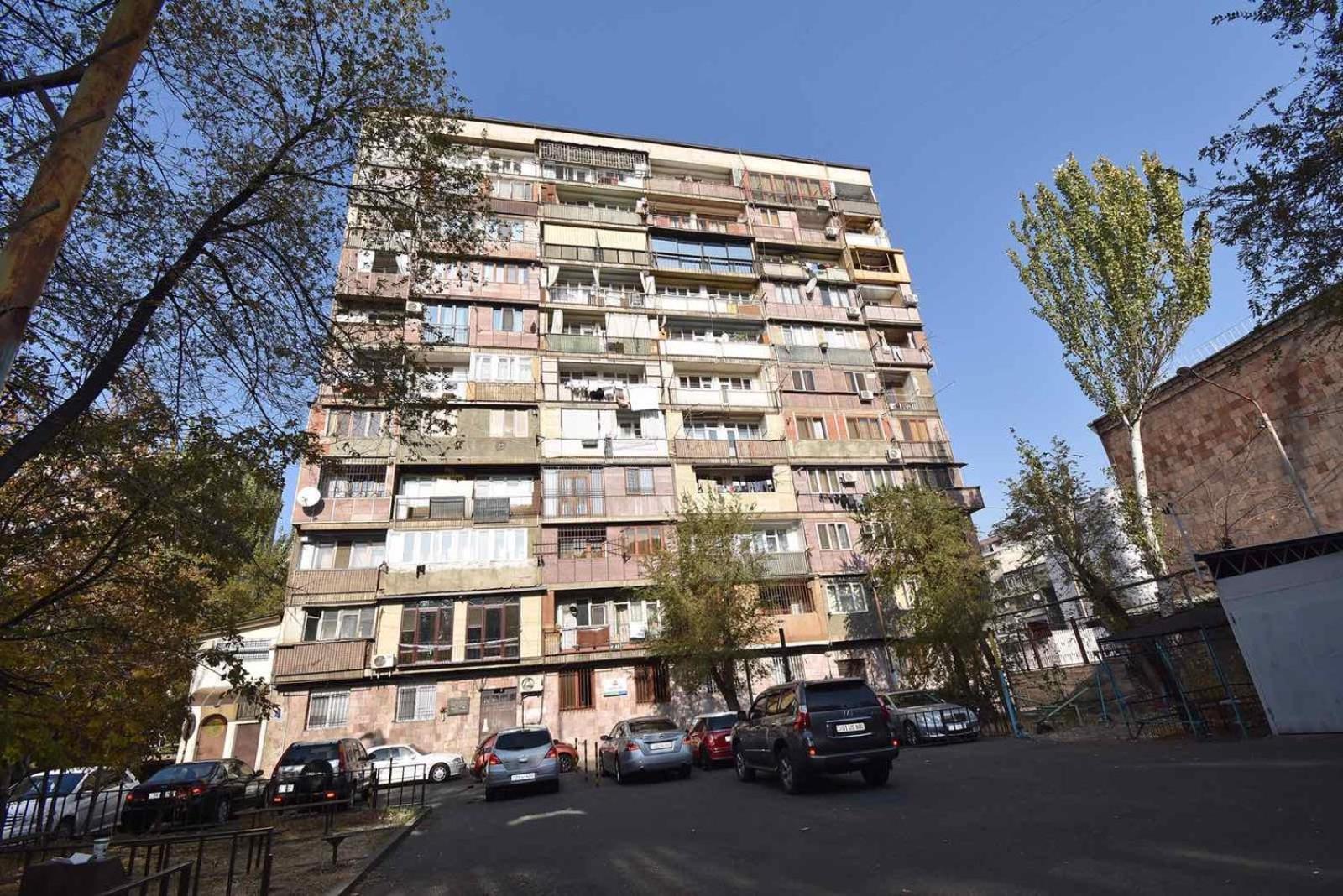 Yeznik Koghbatsi - Amiryan Crossroads 1 Bedroom Comfy Apartment With Balcony Ko100 เยเรวาน ภายนอก รูปภาพ